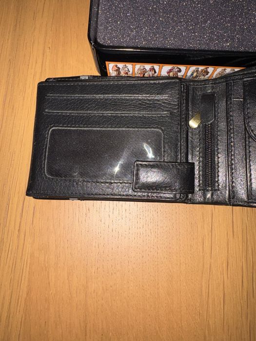 Nowy męski portfel skórzany meltoni – elegancki, w pudełku