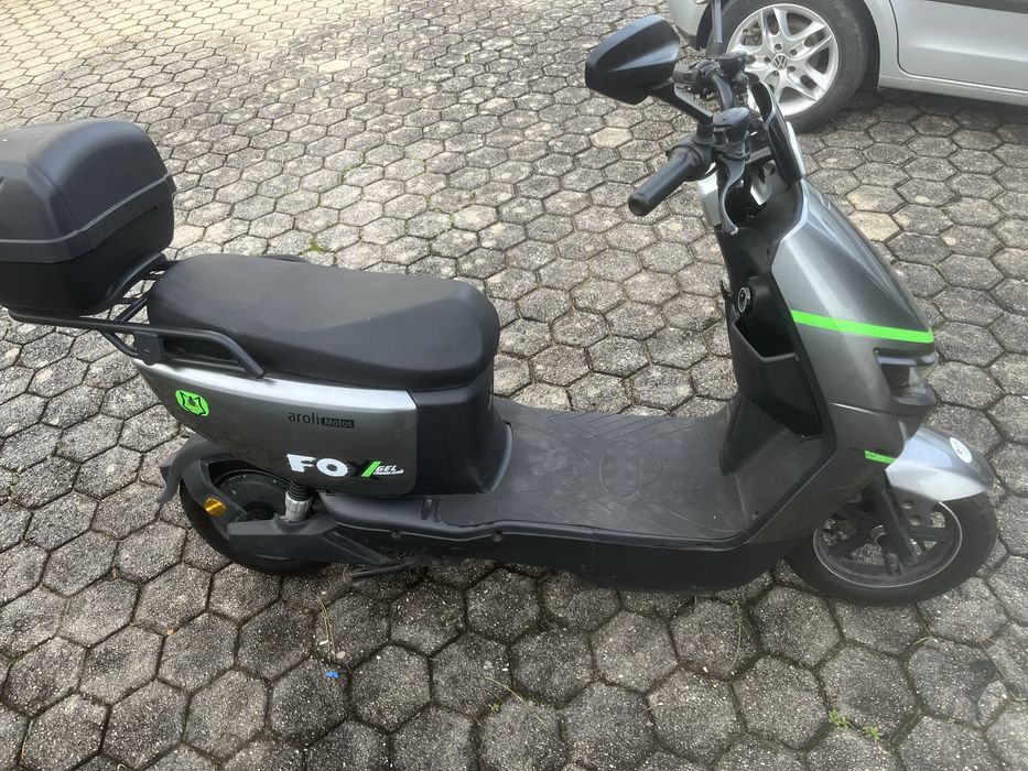 Mota eletrica goose fox cinzenta