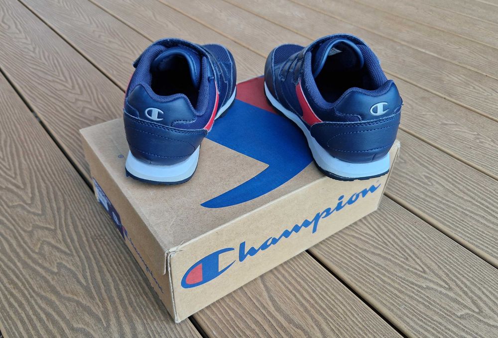 Buty Sneakersy dziecięce Champion granatowe 33 r. 21 cm