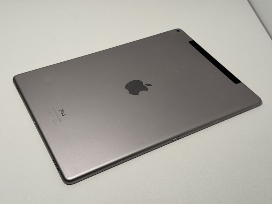 iPad Pro 12.9 1. gen. (A1652)- Cellular (LTE) - wada - faktura VAT 23%