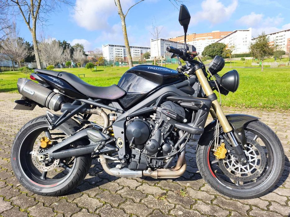 Triumph Street Triple 675