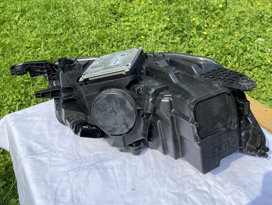 Фара Škoda Fabia 3 ліва