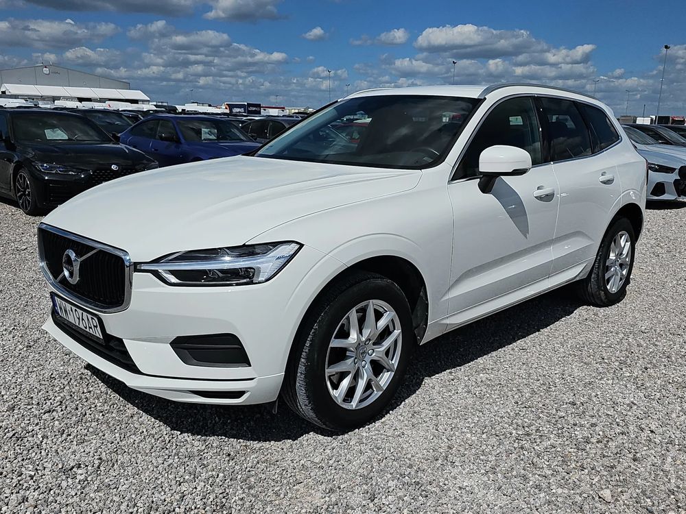 Volvo XC 60 T4 Momentum Pro