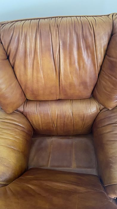 Dois sofas individuais