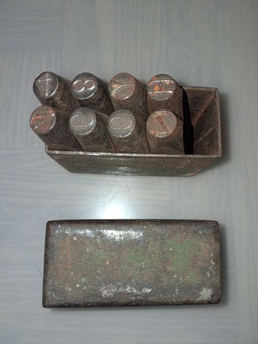 Ponteiros de Marcação Letras Ferro
