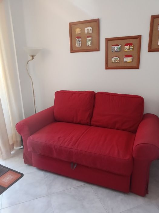 Sofá cama em bom estado