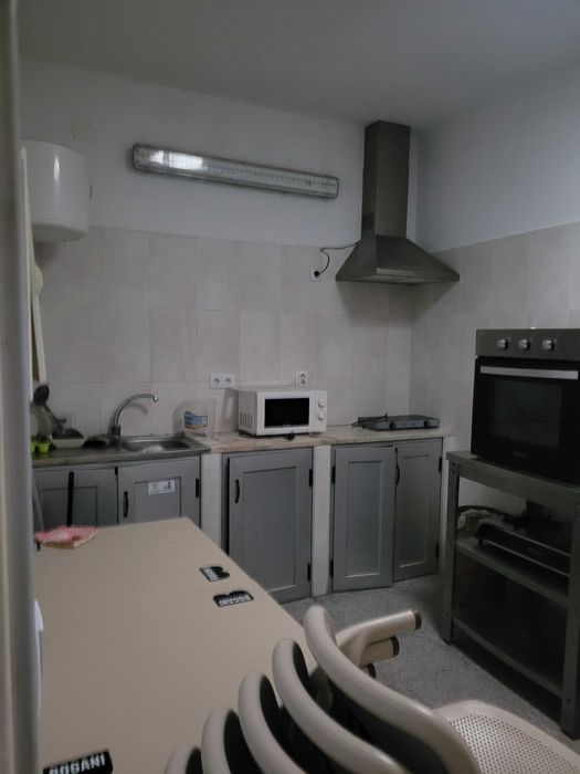 Pastelaria aluga-se Olhão