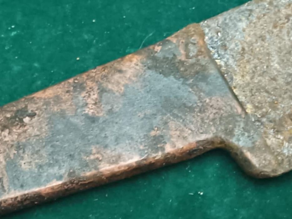 Faca muito antiga, provavelmente asiática