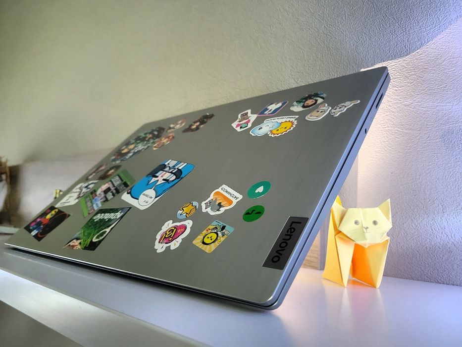 Upgrade Lenovo Ideapad 3 15IIL05