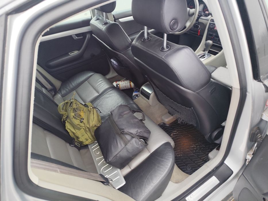 Ауди а 4 б7 2.0 Бензин  Автомат