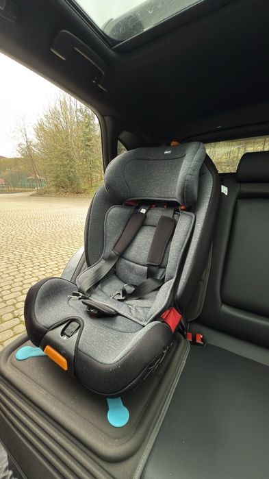 Chicco Дитяче крісло в авто