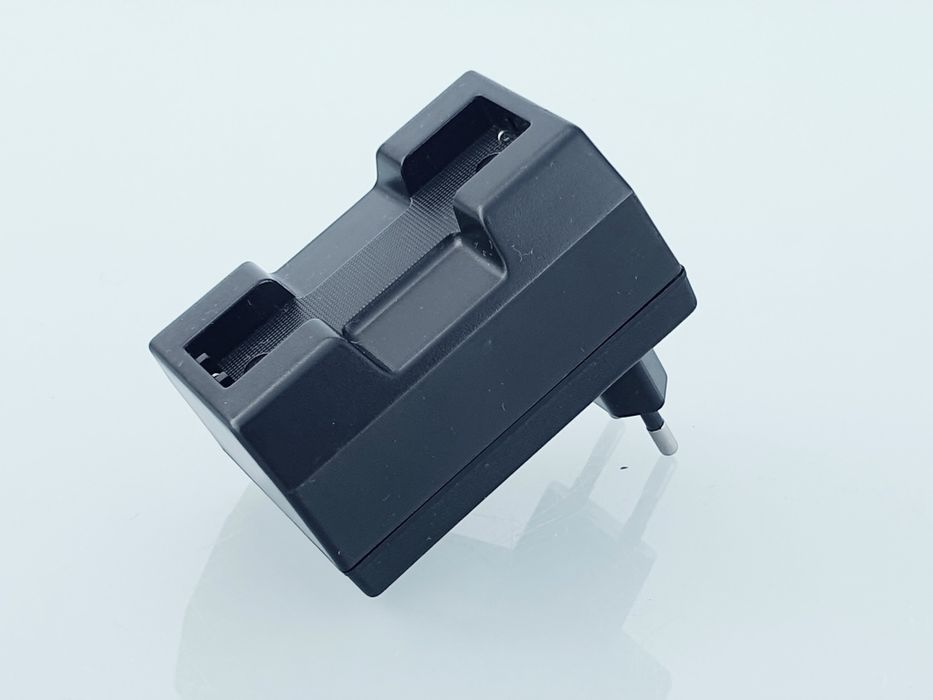 Dual Ładowarka do akumulatorków 1,2 volt Walkman Discman