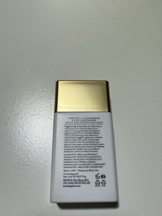 Drunk elephant krople rozswietlajace