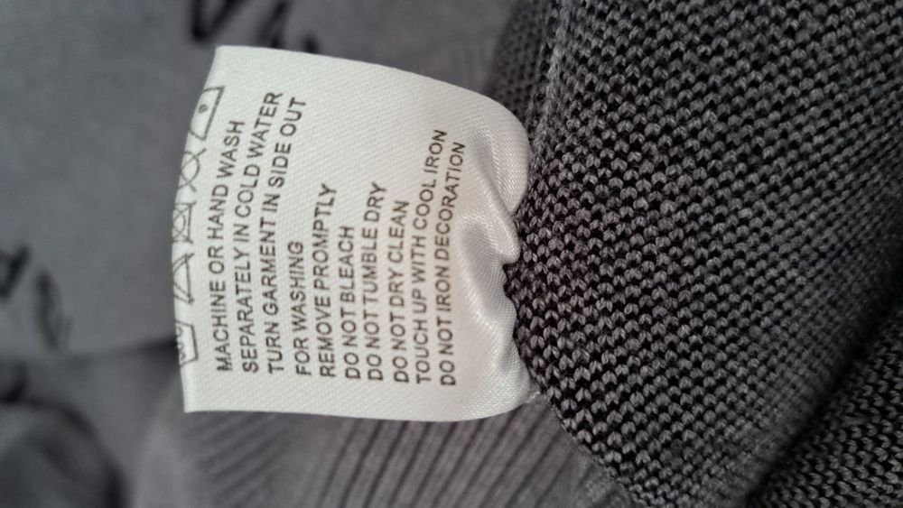 Balenciaga Allover Logo Intarsia Knit Sweater rozmiar M.