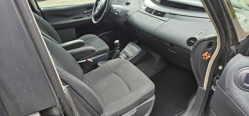 Renault Espace 7 osób