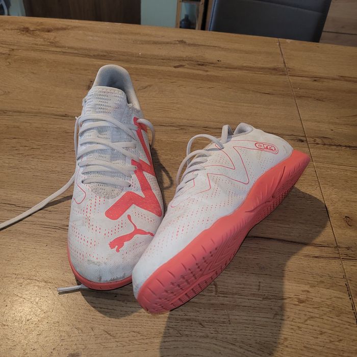 Buty sportowe halówki PUMA roz 38