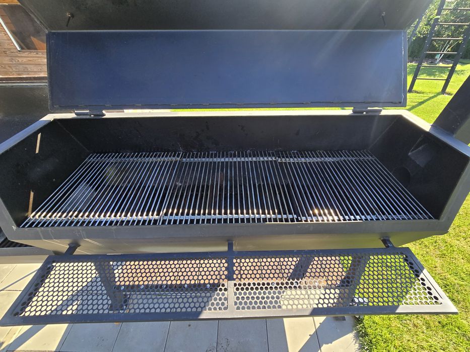 Grill bbq Wędzarnia   DUŻY SOLIDNY GRIL Z OPCJA WĘDZENIA 230cm długości