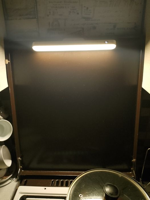 Супер LED лампа на магніті з акумулятором та пультом 29 см