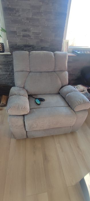 Fotel exinita  z masazem