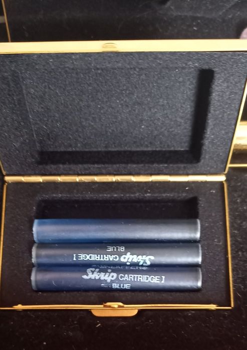 Винтажная ручка с золотым пером SHEAFFER
