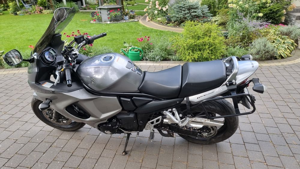 Suzuki GSX 1250 FA – 2010 r., przebieg 33 000 km, zadbany, z