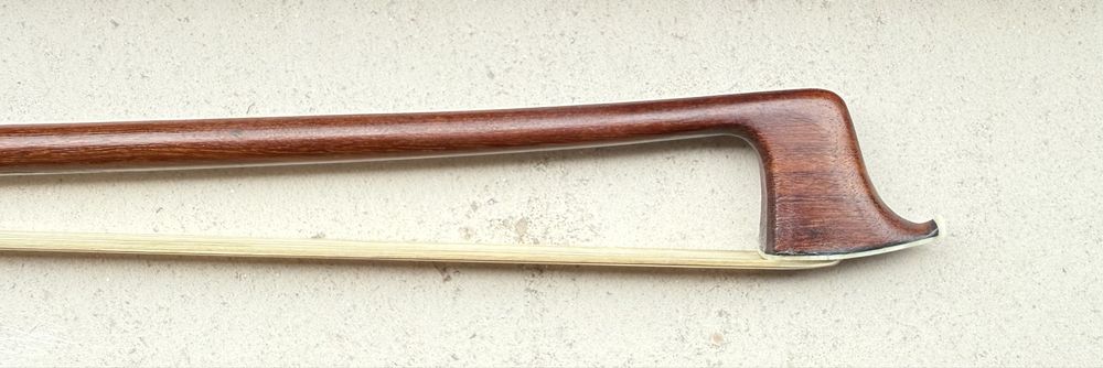 Arco de Violino Alemão
