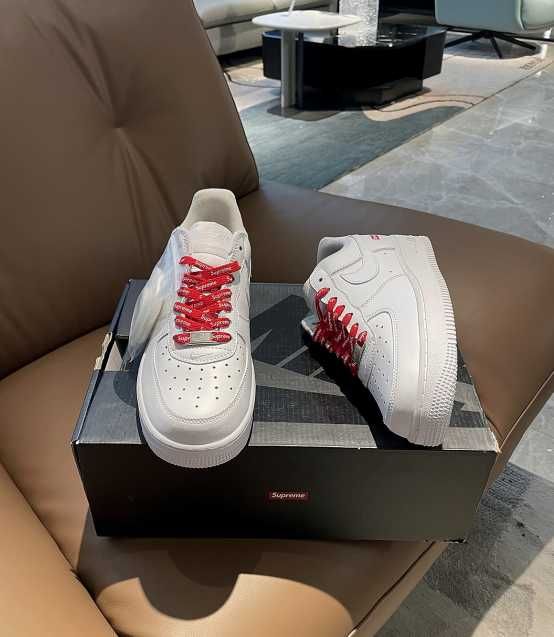 Nike Air Force 1 Low Supreme White R.45