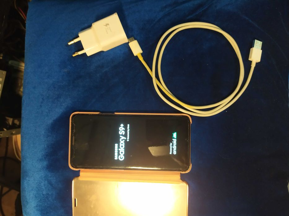 смартфон Samsung Galaksy S9+