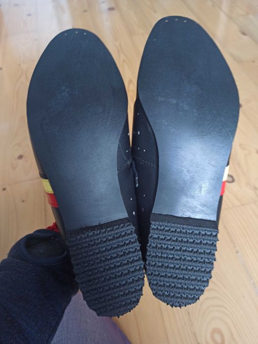 Profesjonalne buty do kolarstwa szosowego z lat 80 - nowe