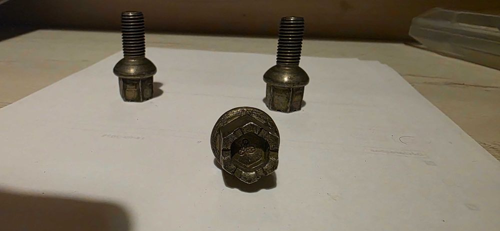 Parafusos rodas Volkswagen