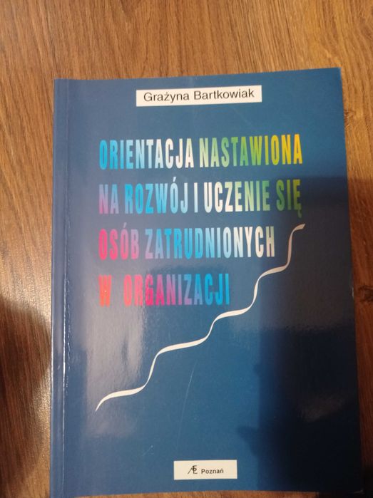 książka bartkowiak grażyna zatrudnienie