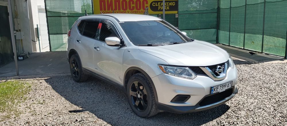 Продаю авто  NISSAN ROGUE