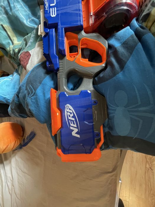Pistolet na strzałki hyperfire elite z nerfa