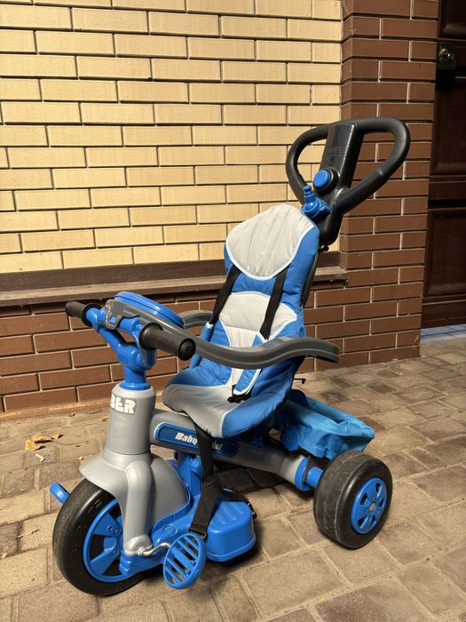 Детский трехколесный велосипед