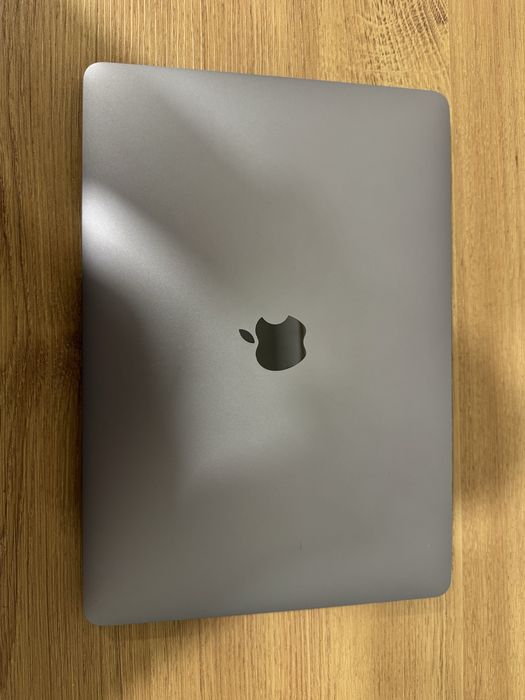 Apple Mackbook pro M1