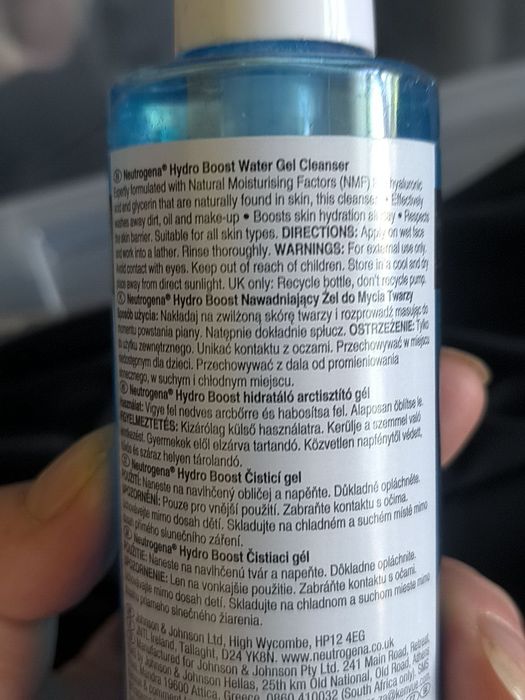 Żel do mycia twarzy