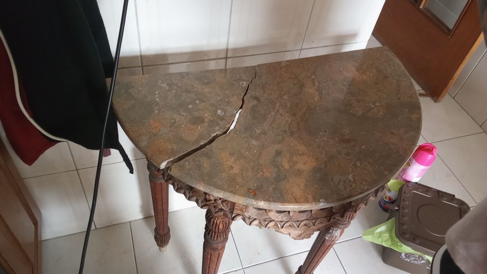 Credencia para restauro
