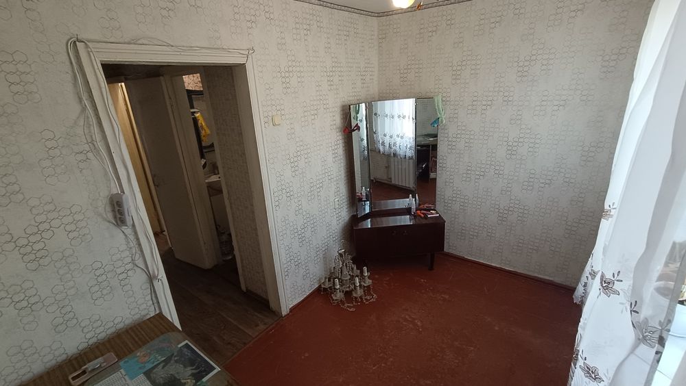 Продаж 3 кімнатної квартири, центр, Чугуїв