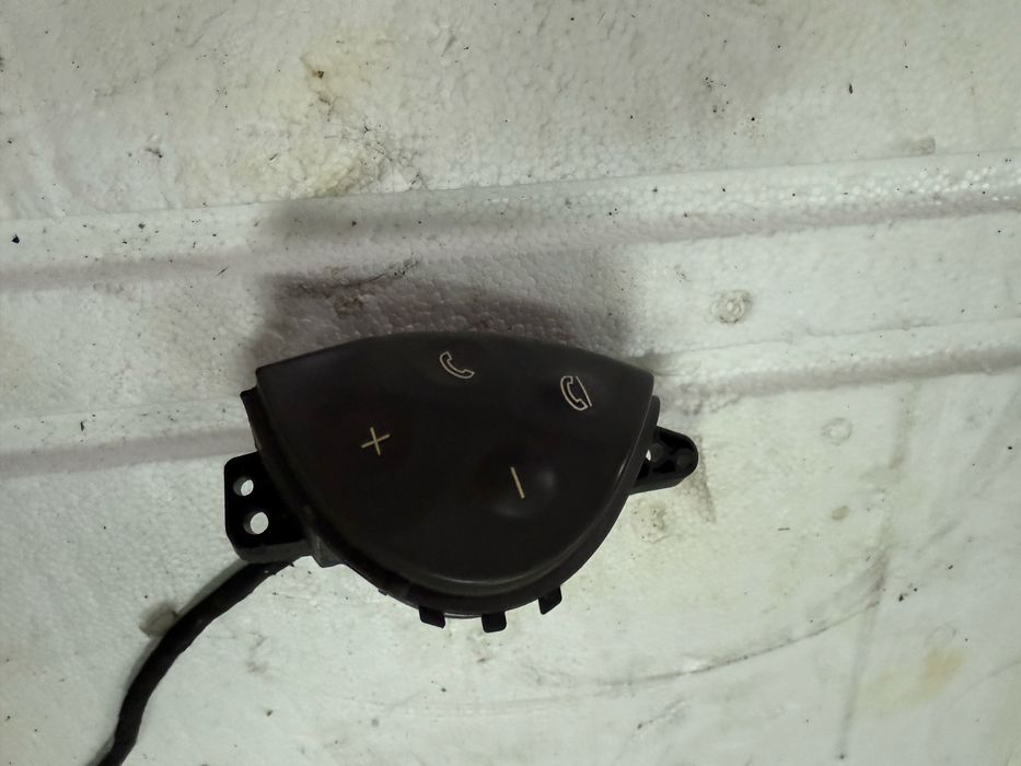 Merceds E211 кнопки руля