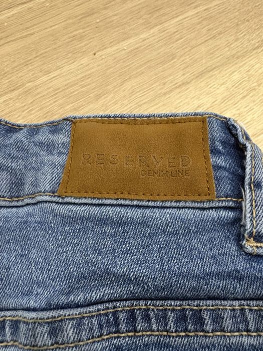 Spodnie jeans Reserved r.140