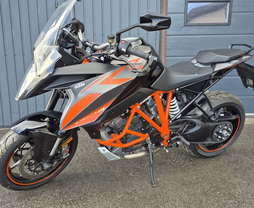 KTM
