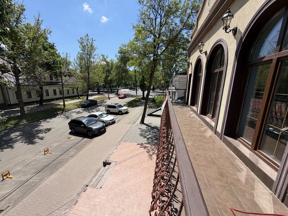 Аренда  кафе/ресторан/магазин 140м2 в центре ул Фалеевская