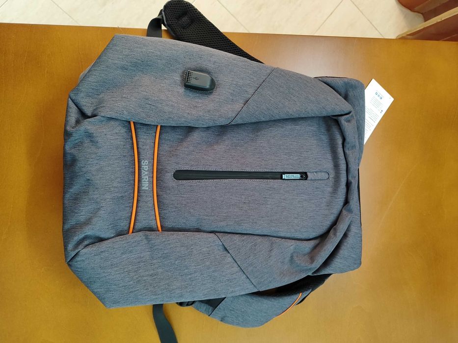 Mochila antirroubo para computador portátil SPARIN de 15,6 polegadas.