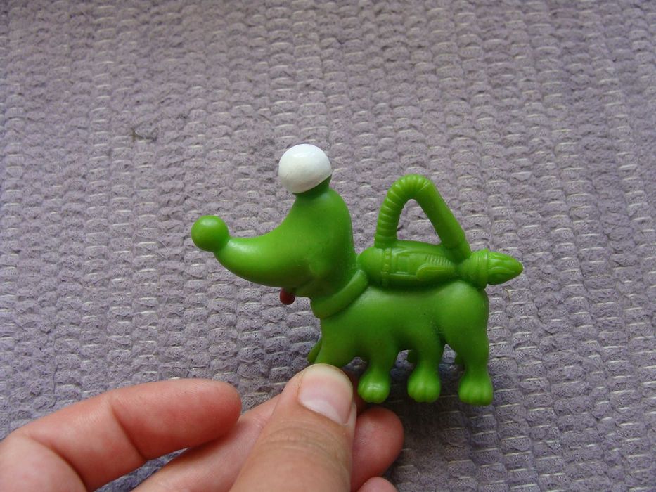 Boneco Alien Green Dog