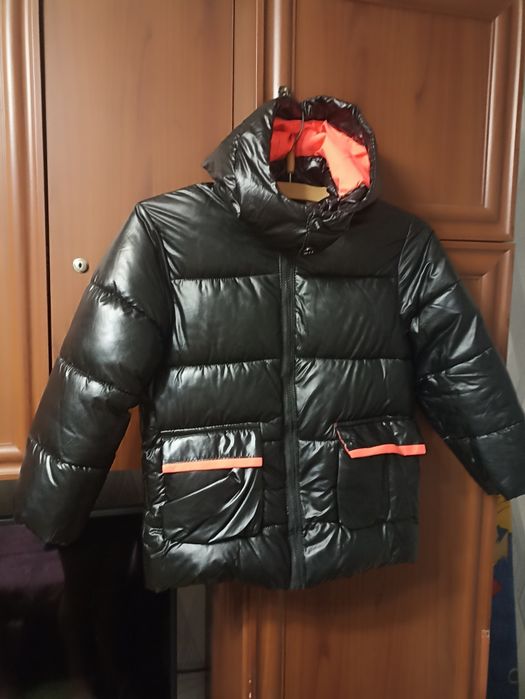 Продам дитячу куртку