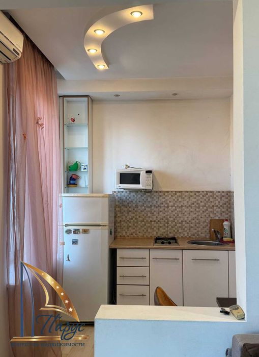 1-кімнатна  Південноукраїнська 5/5