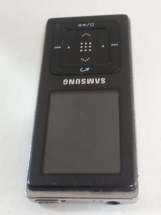 MP3-плеер Samsung YP-Z5F