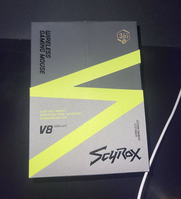 Ігрова мишка Scyrox v8