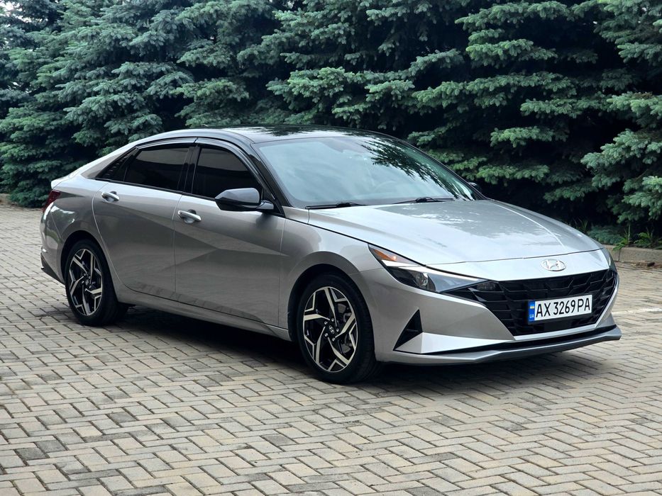 Hyundai Elantra 2020г.в. 2.0 автомат, бензин