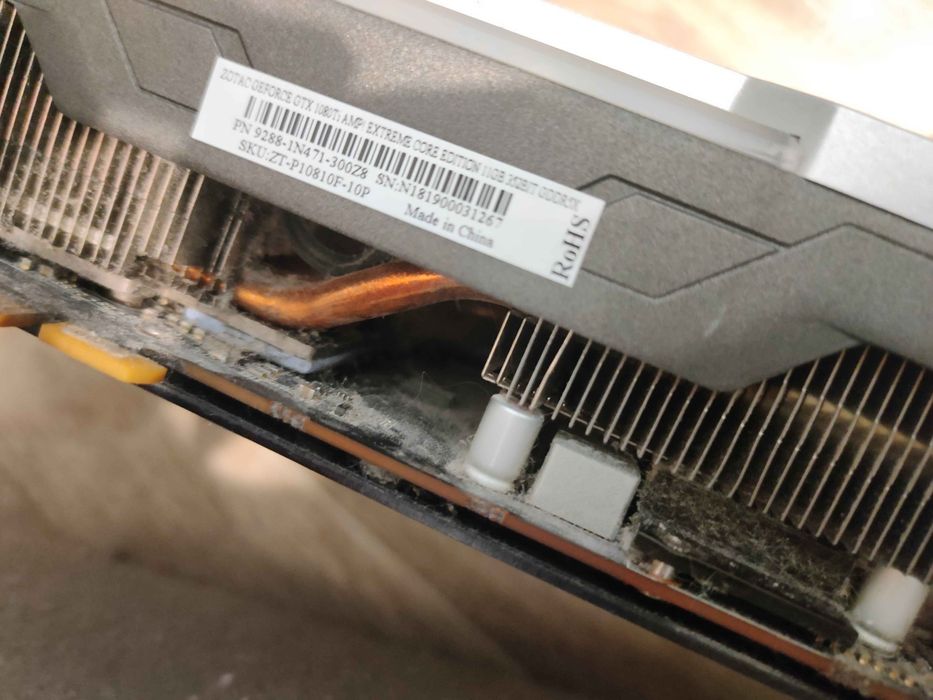 1080ti Zotac AMP Extreme / БУ, сломана, описание